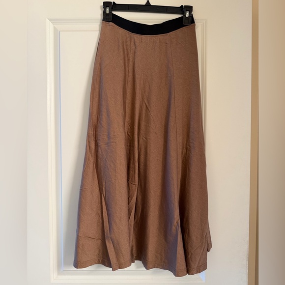 simple line Dresses & Skirts - Brown A-Line Skirt — Soft Flowing Silhouette